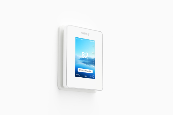 6iE Smart Thermostat in white