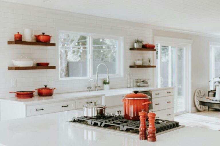 Kitchen countertop with a hotplate and pot