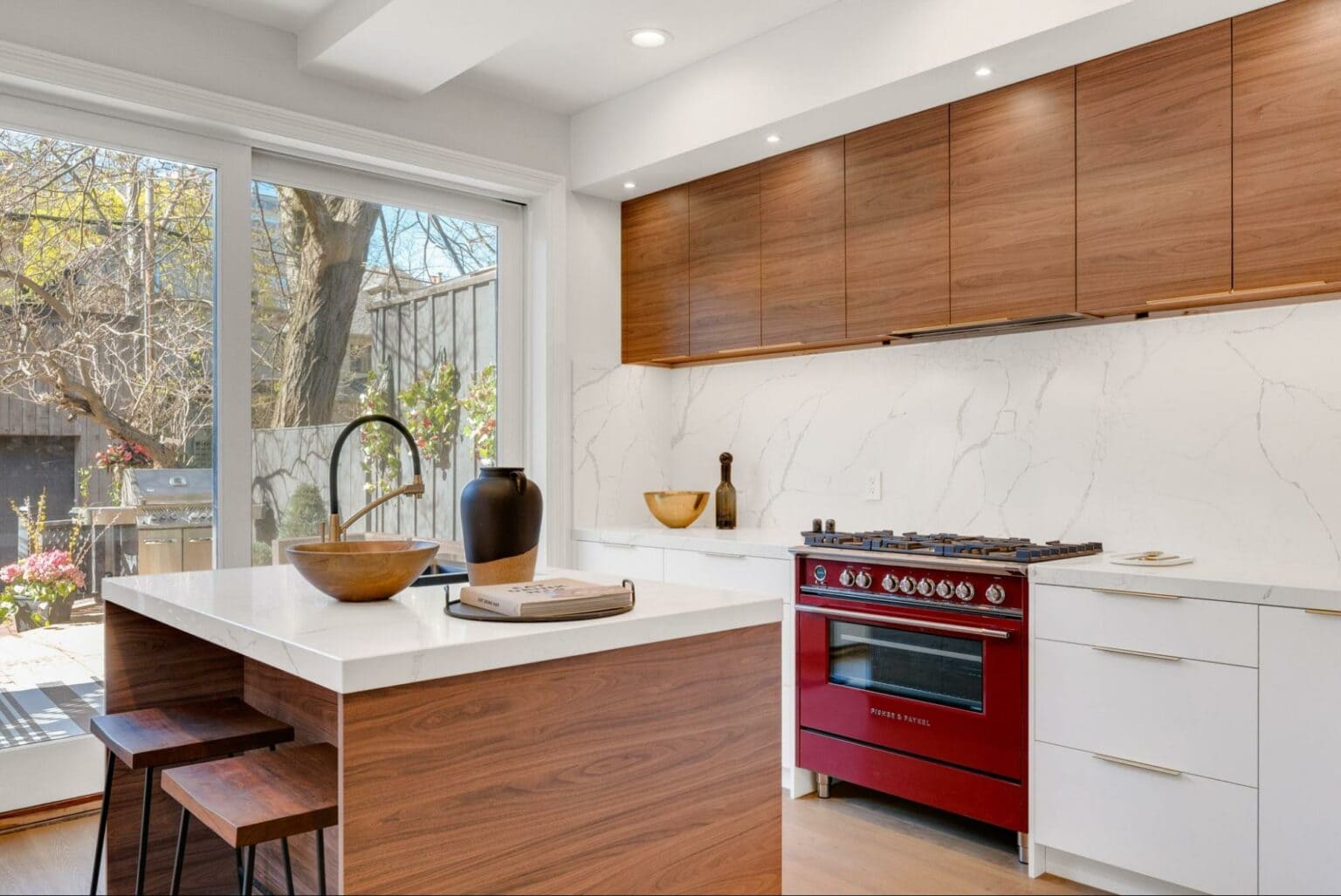 Contemporary kitchen with underfloor heating.